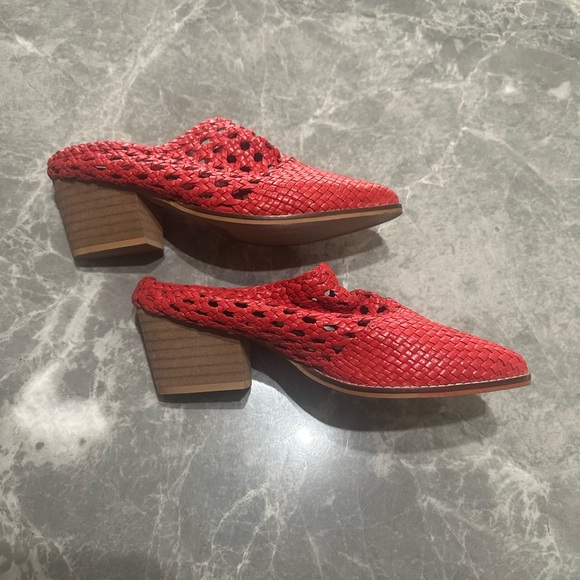 Musse & Cloud  Zipi Braided Slide Mules - Tan Leather, US 7 / EUR 38 * Sandals - Picture 5 of 7